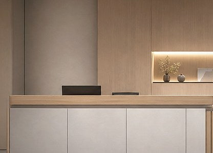 第一印象を整える受付カウンター